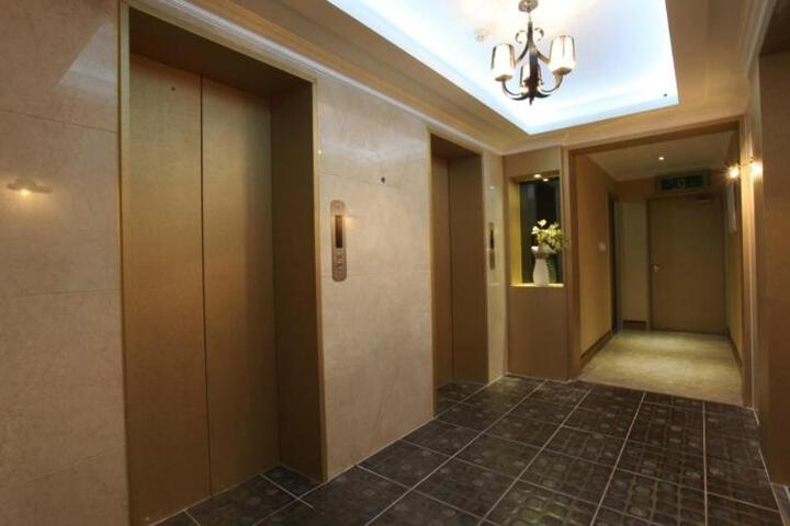 General 7 of 61