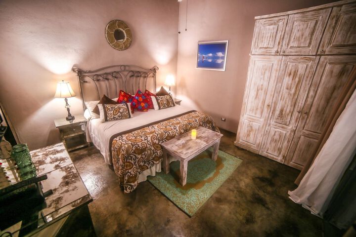 Room 20 of 177