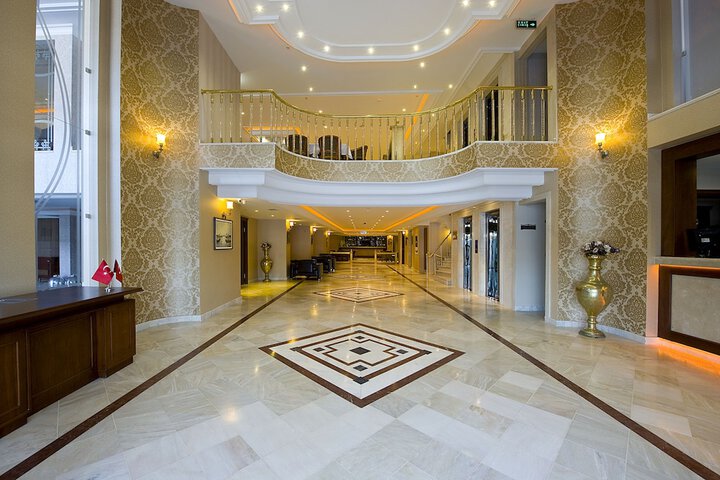 Lobby Photo