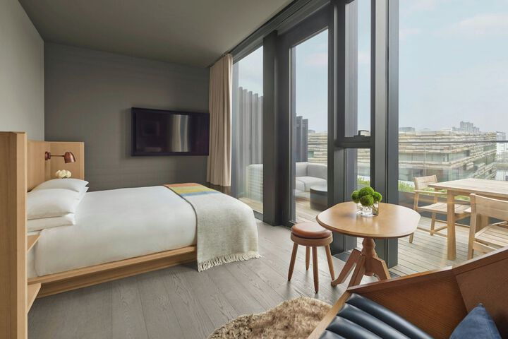 Room 20 of 96