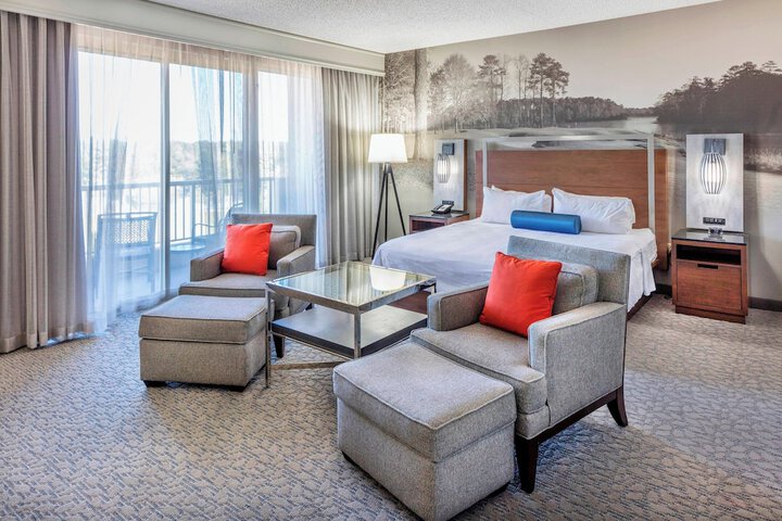 Room 21 of 100