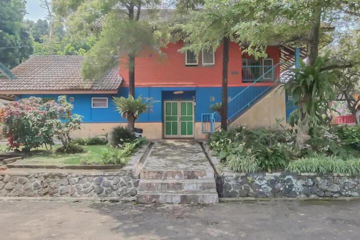 Villa Anyelir Yustik Mitra RedDoorz