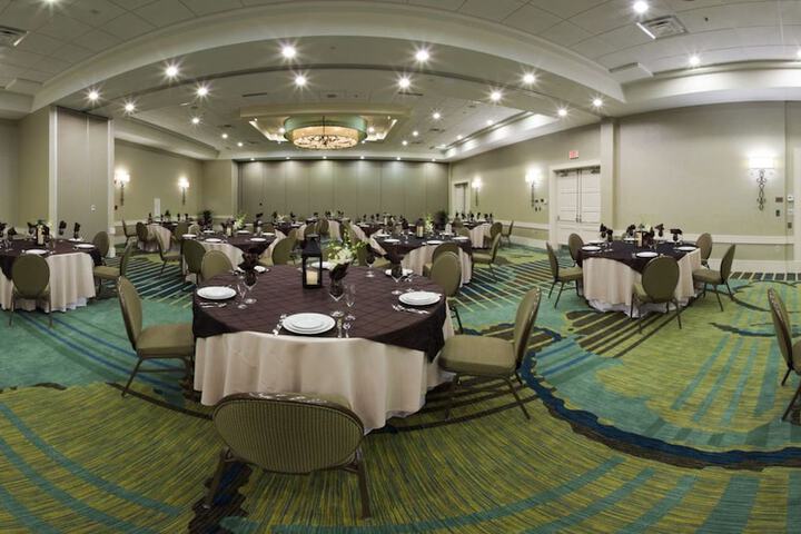 Banquet hall