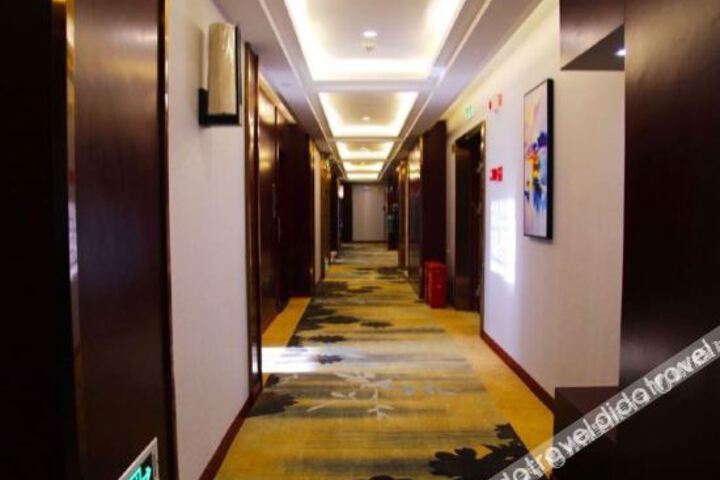 Hotel Interior 17 of 35