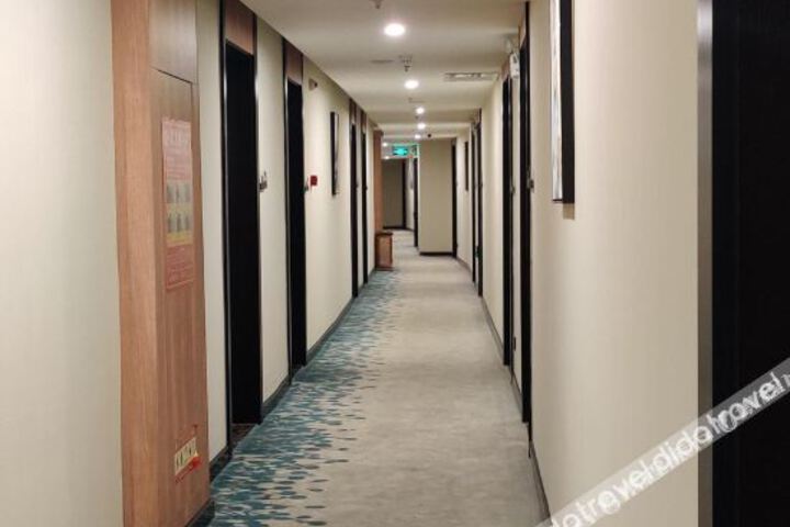 Hotel Interior 8 of 11