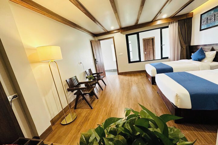 Room 26 of 105