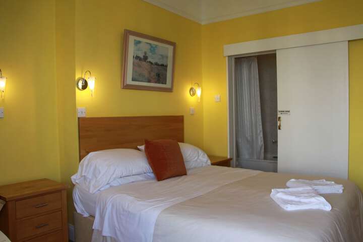 Room 15 of 81