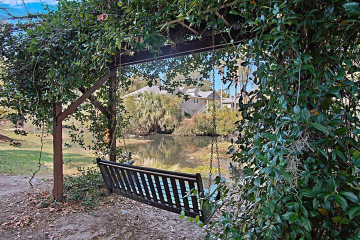 Property Grounds 26 of 37