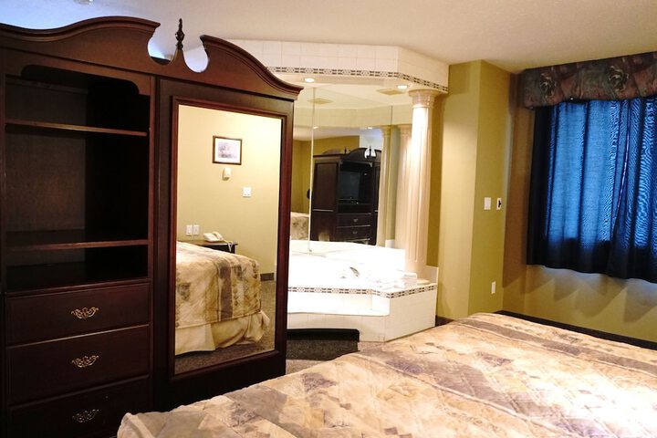 Room 18 of 54