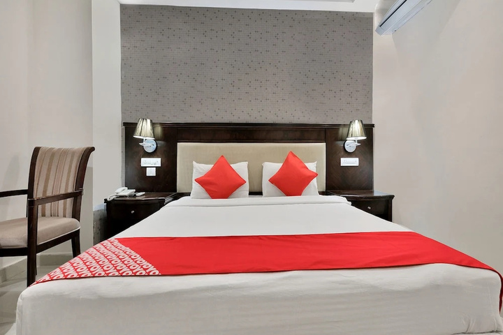 Room 3 of 24