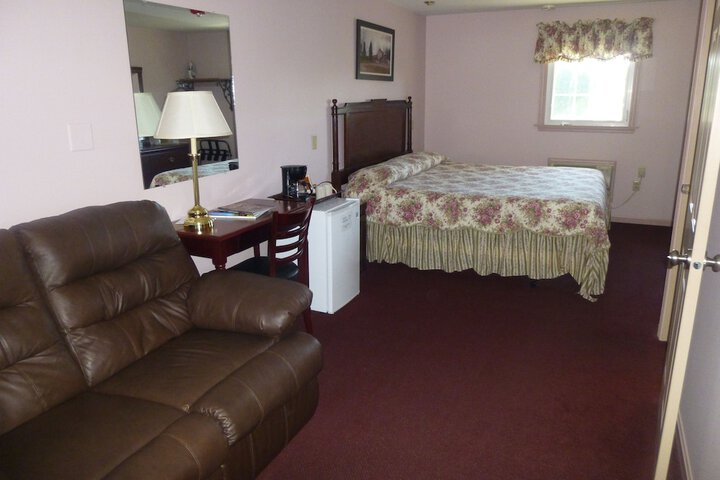 Room 9 of 24