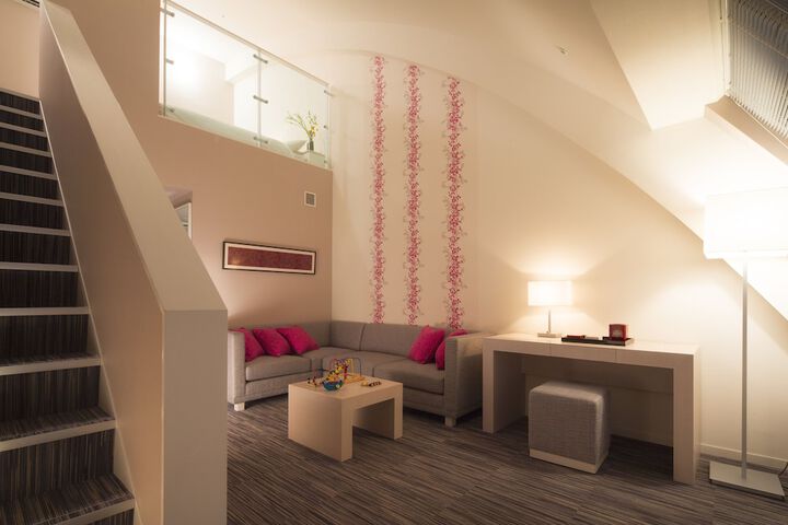 Room 10 of 70