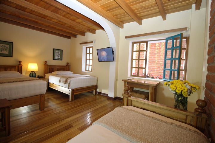 Room 8 of 47
