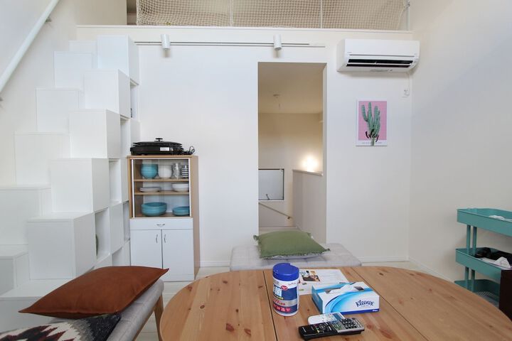 Room 40 of 143