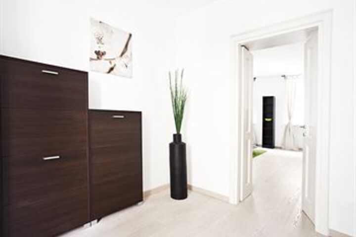 Room 19 of 38