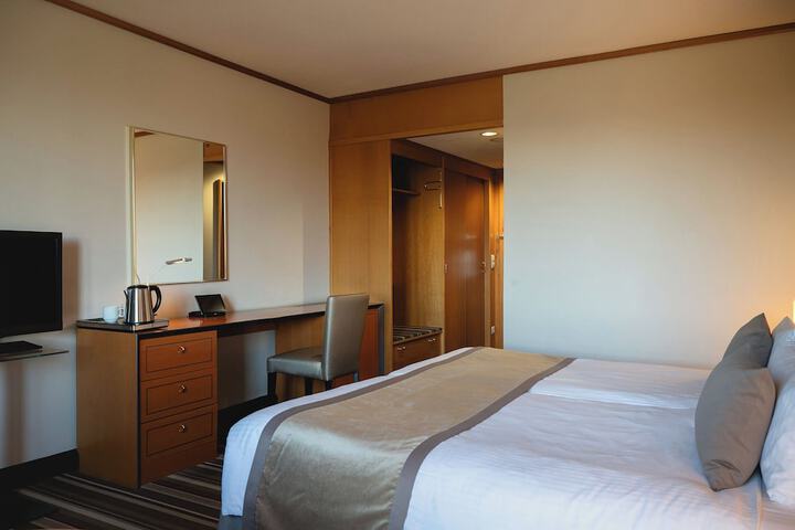 Room 26 of 78