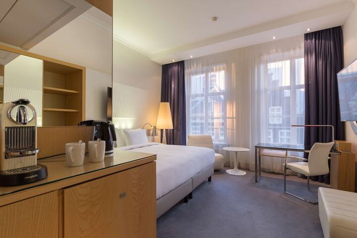 Room 58 of 115