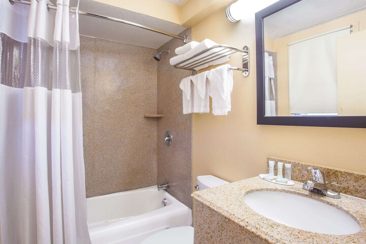 Clean Restrooms