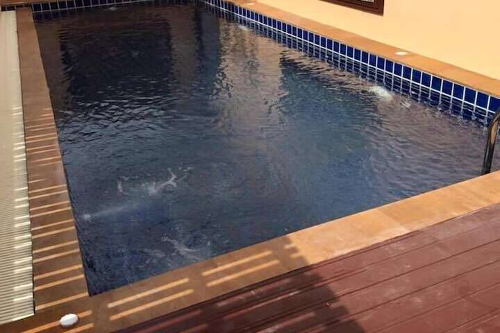 Pool Hotel