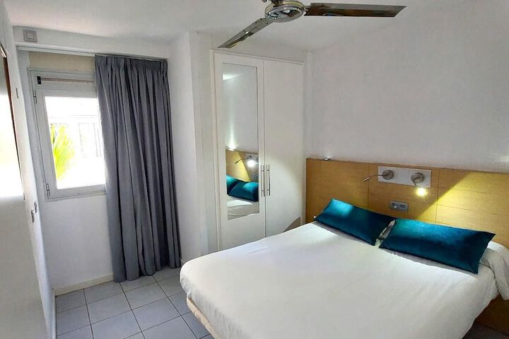Room 58 of 179