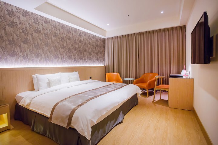 Room 14 of 44