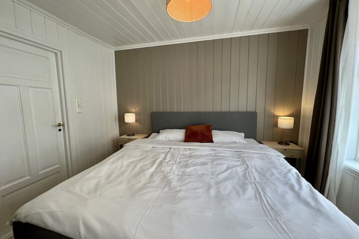 Room 11 of 61