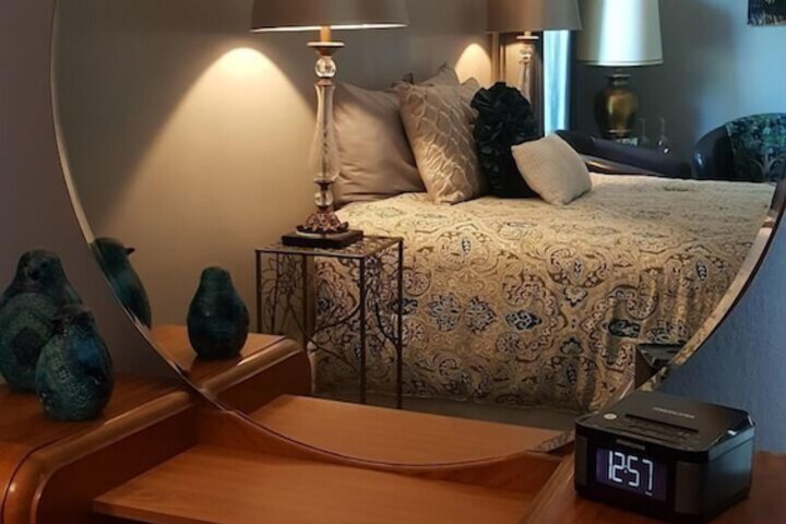 Room 21 of 57