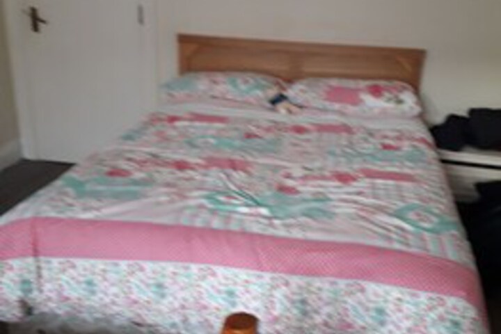 Room 12 of 20
