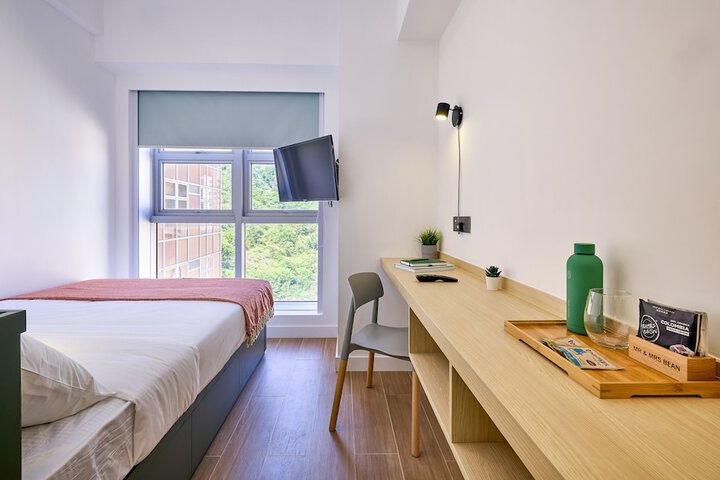 Room 5 of 34