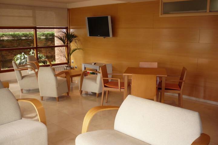 Guest Lobby
