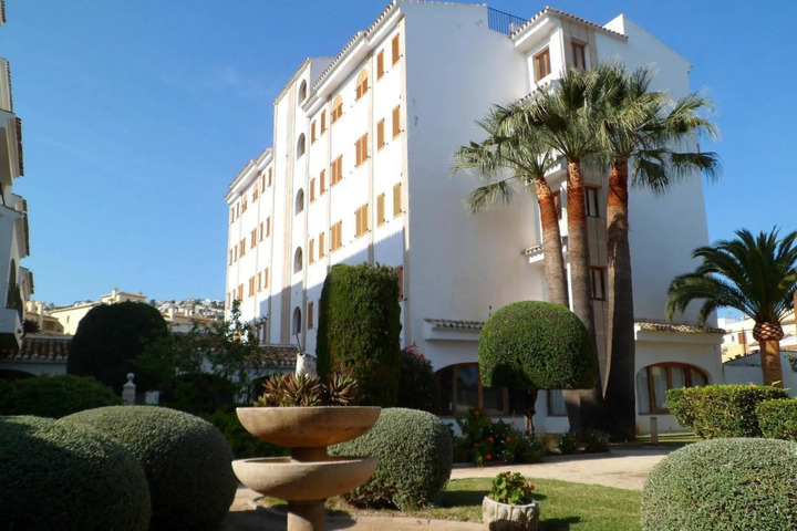 REALRENT PORT XABIA