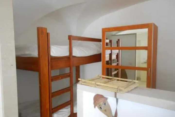 Room 3 of 12