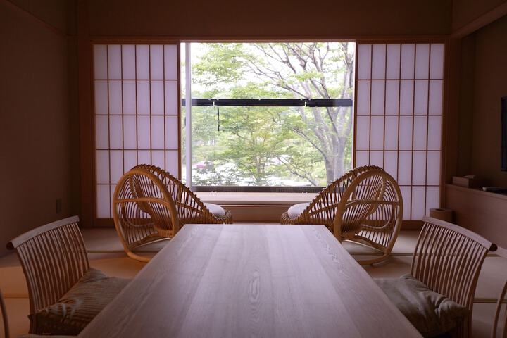 Room 30 of 112