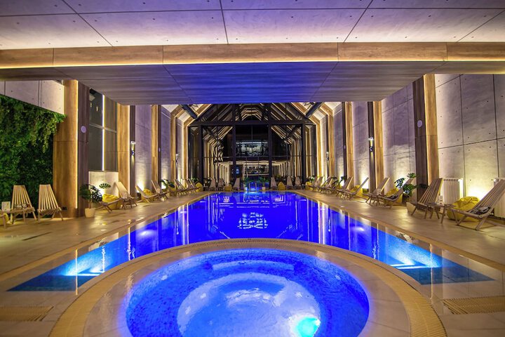 Pool 84 of 139