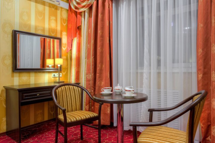 Room 30 of 54