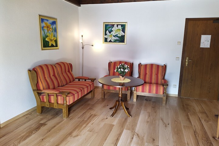 Room 35 of 71