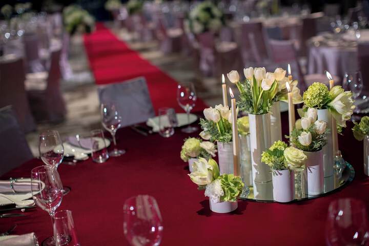 Ballroom/Hall 38 of 49