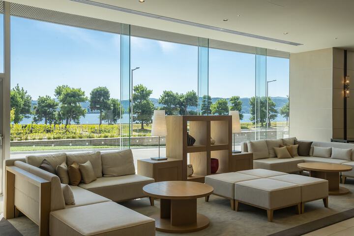 Lobby Photos