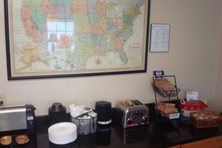 Breakfast/Coffee Service 8 of 56