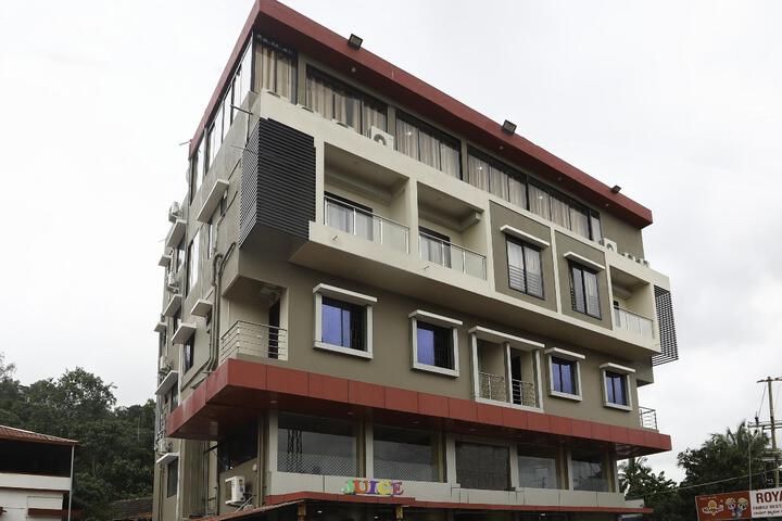 Hotel 6 of 15