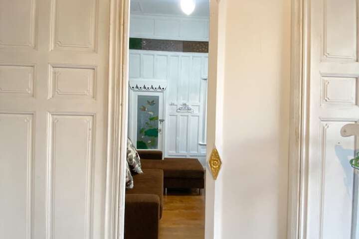 Room 60 of 181