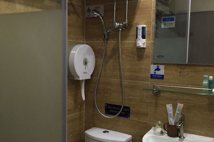 Clean Restrooms