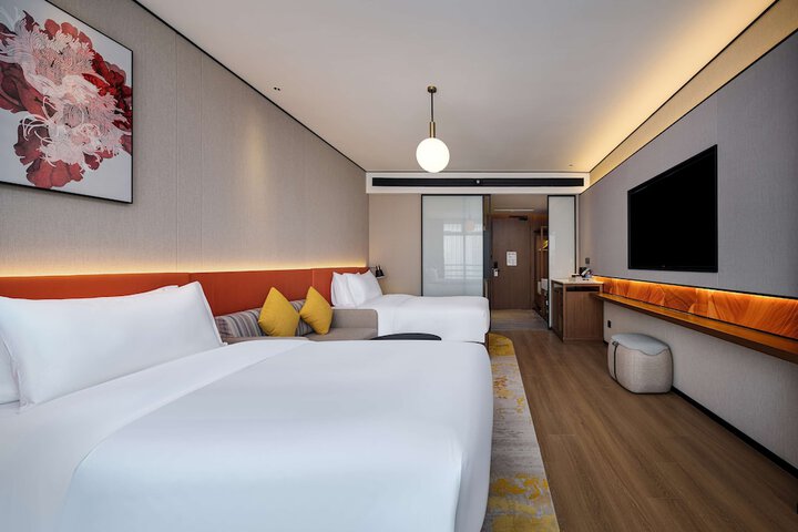 Room 18 of 88