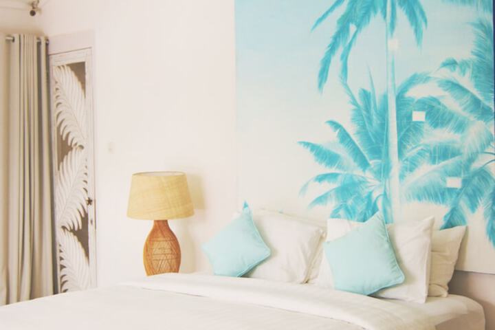 Room 7 of 52