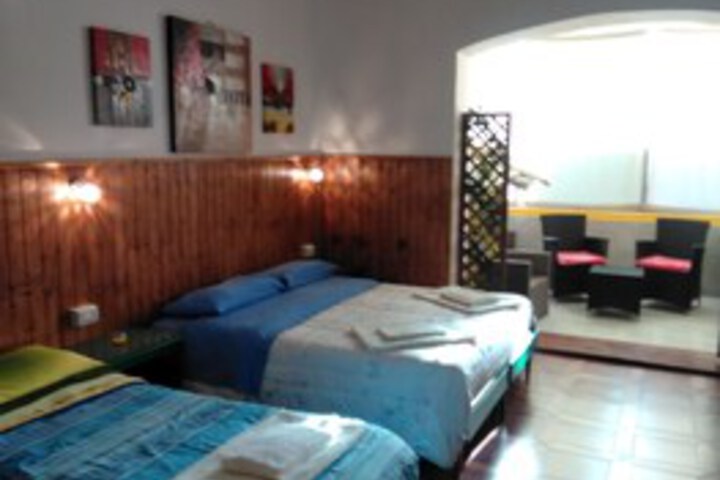 Room 35 of 48