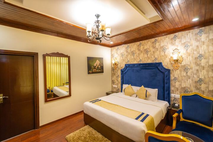Room 20 of 80