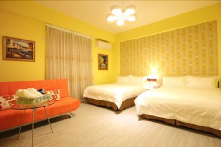 Room 20 of 29