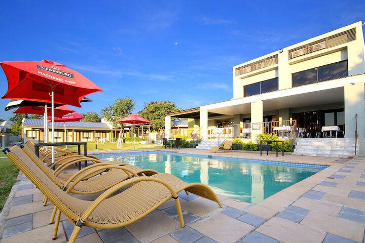 Pool 44 of 113