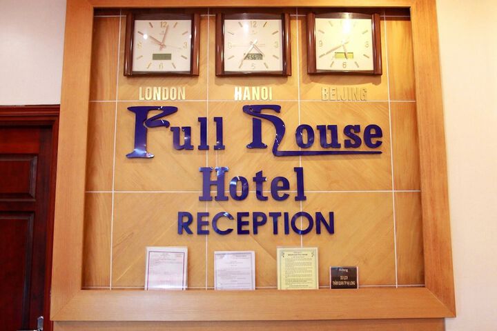 AHA FULL HOUSE HOTEL