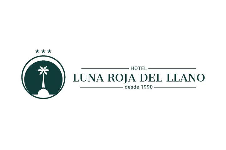 Exterior of Hotel Luna Roja del Llano